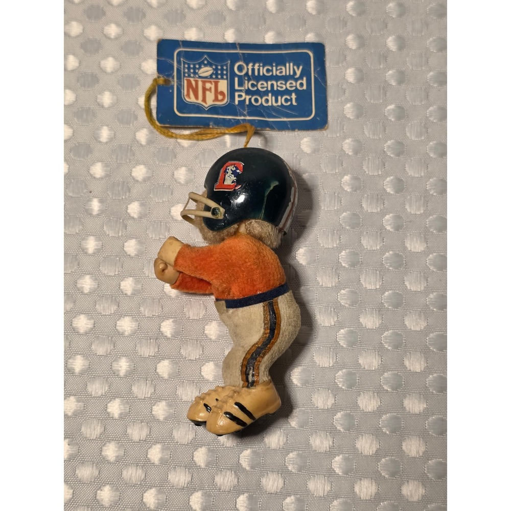 Vintage 1981 NFL Super Clip-Ons Denver Broncos Bear Figure Charles Zadeh 3.5"